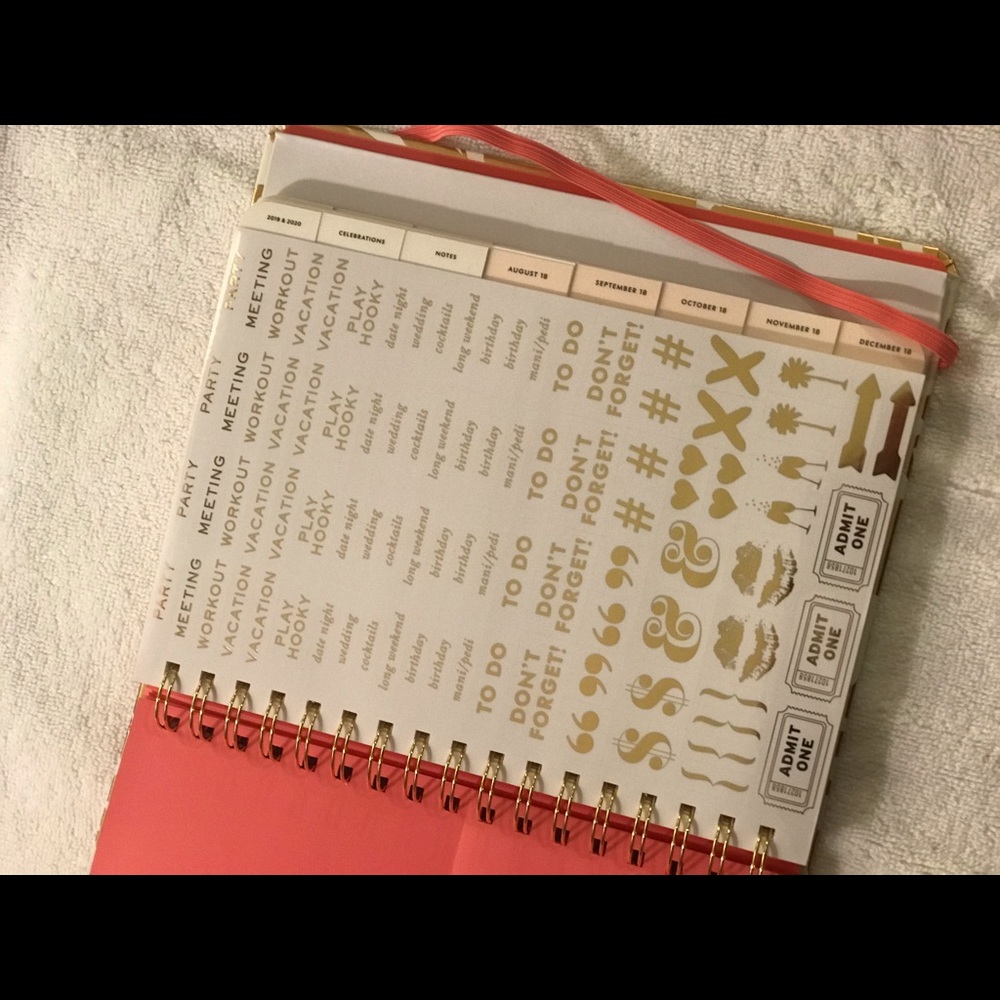 BNIP Kate Spade 18-19 FREE WITH TOTE PURCHASE!!!! - Picture 3 of 4